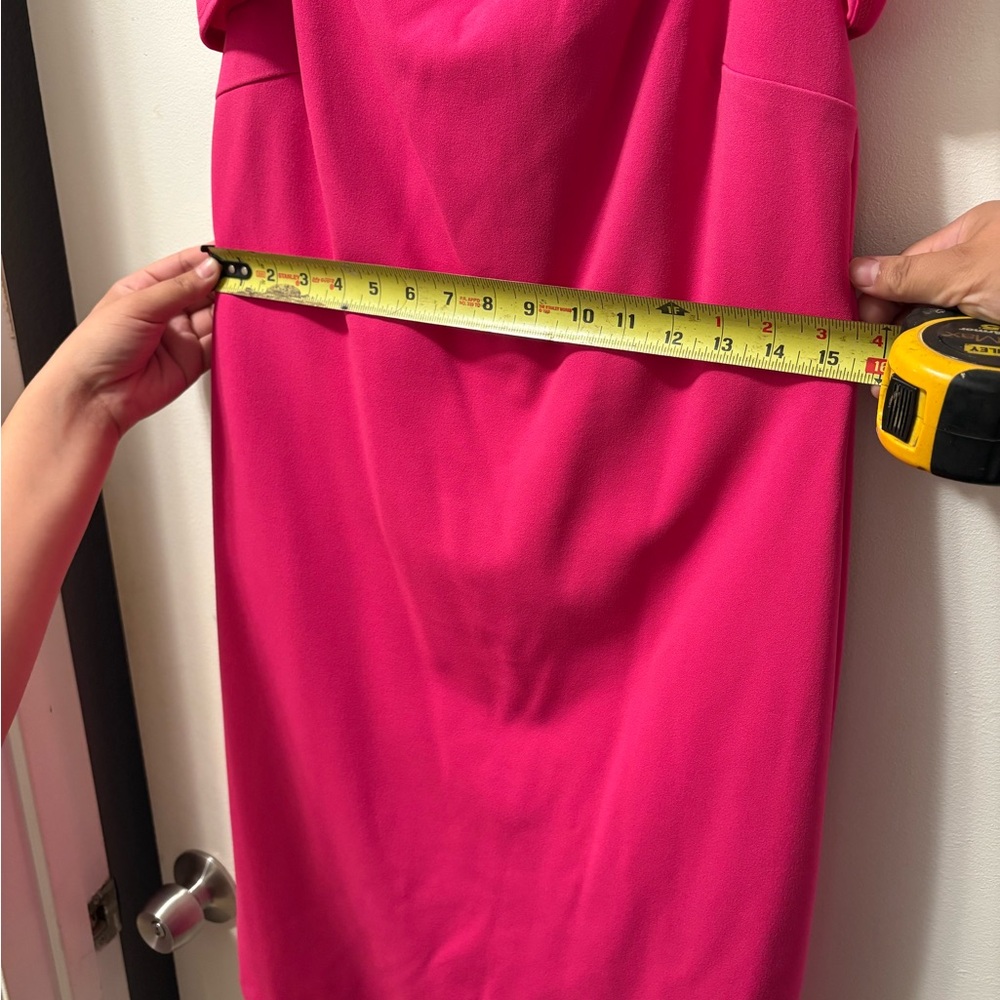 Elegant Pink Dress - Picture 5 of 7